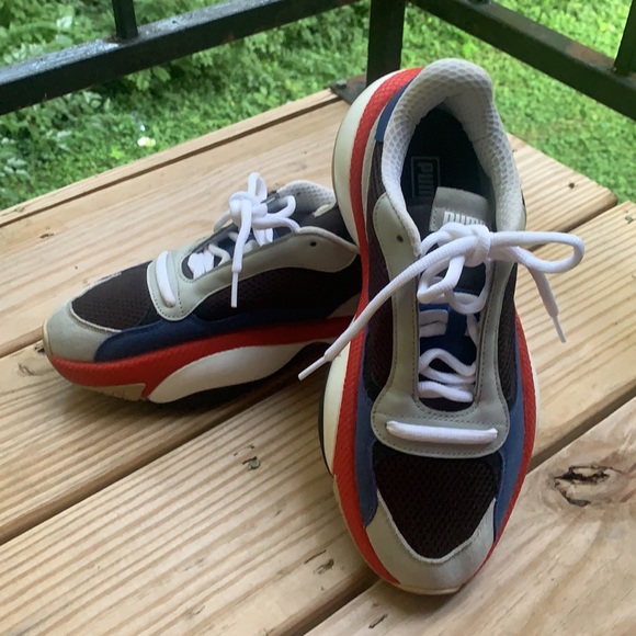 Puma - Picture 5 of 5